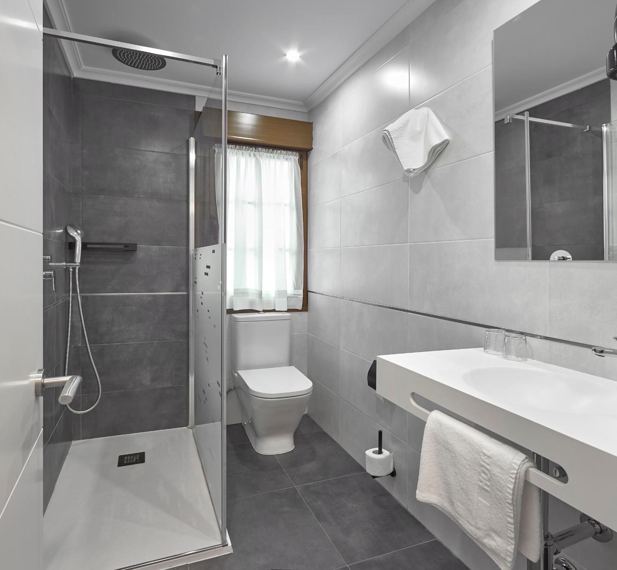 Hotel Rico ลัวร์กา ภายนอก รูปภาพ