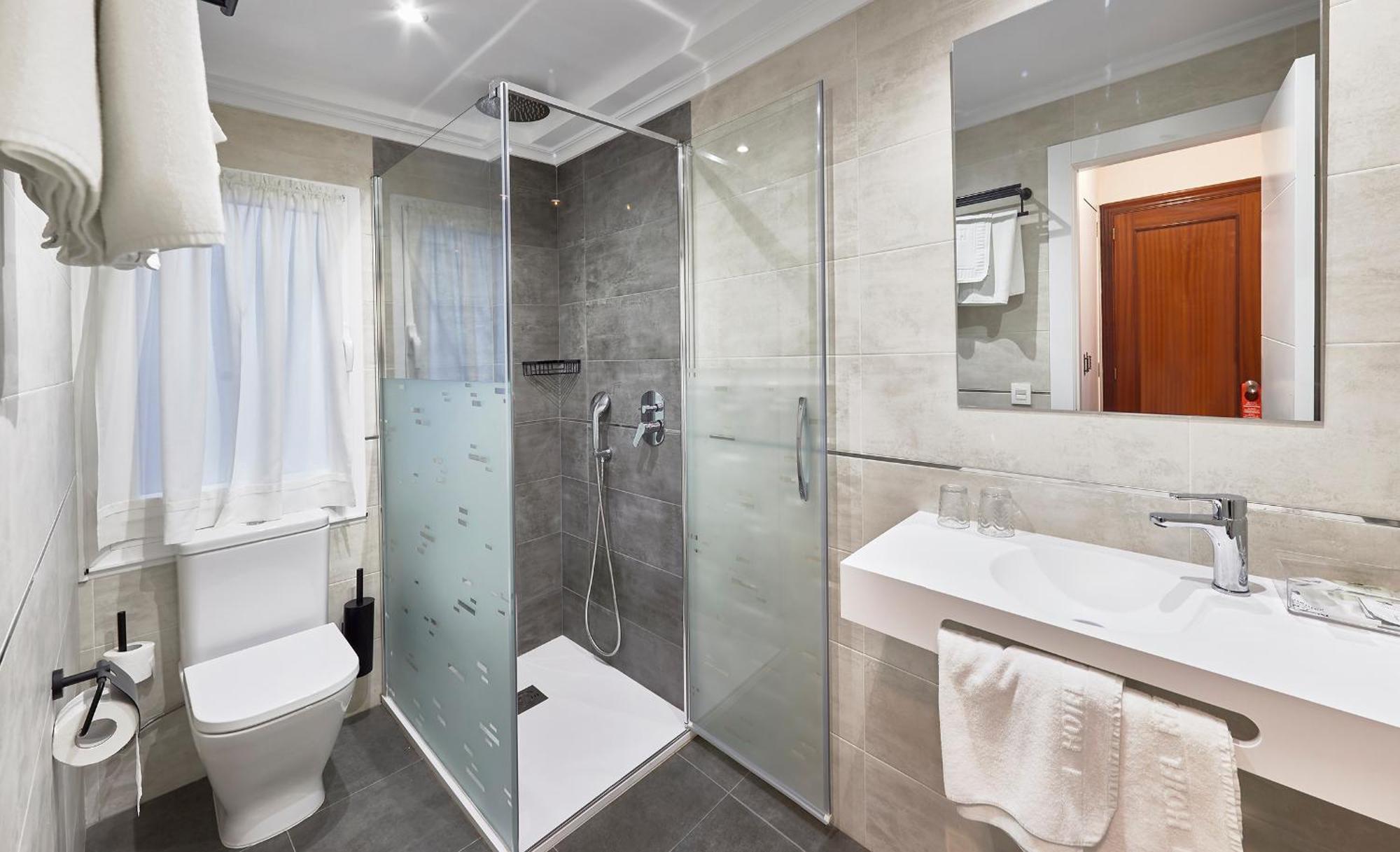 Hotel Rico ลัวร์กา ภายนอก รูปภาพ